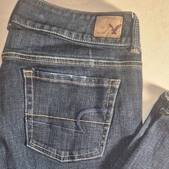 American Eagle Outfitters Ladie's Jeans in size 10 - Picture 7 of 16